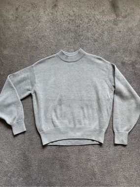 H&M Sweater